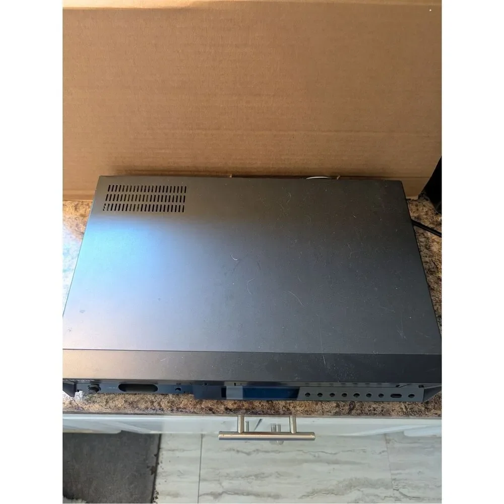 Samsung DVD-V9700 DVD VHS Combo Player Tunerless 1080i Recorder